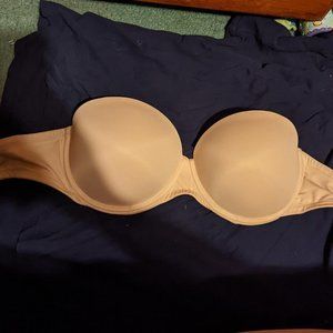 Strapless Victoria's Secret Pink Peach Nude Pushup Bra 36DD